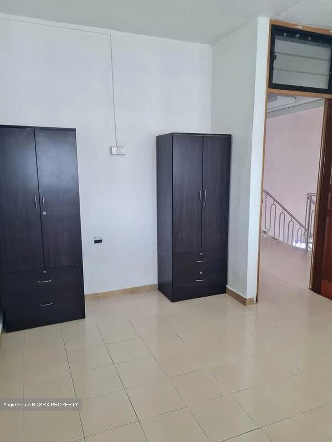 Blk 549 Jurong West Street 42 (Jurong West), HDB Executive #534535931